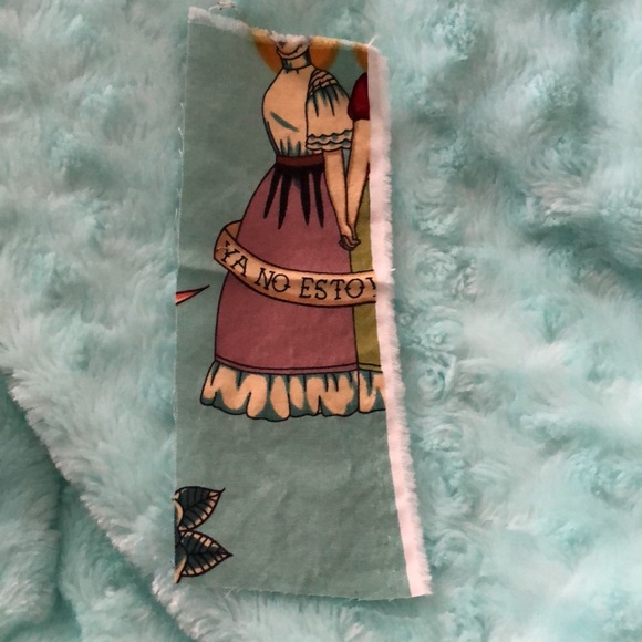 Mexican inspired scraps of fabric. Frida Kahlo, jaguars, and nopales (cactus). - Picture 5 of 6